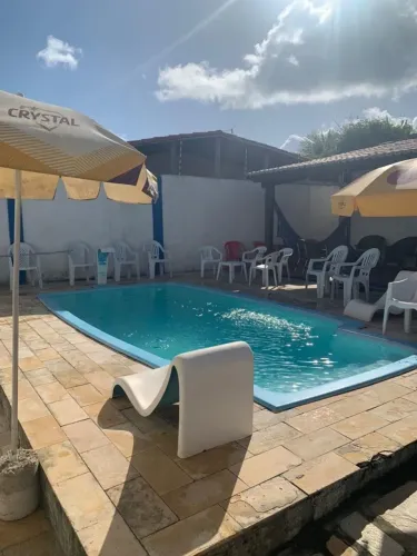 ALUGA-SE CASA DE PRAIA EM CAMURUPIM RN