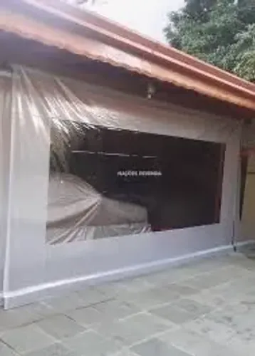 Cortina Transparente para Área Externa