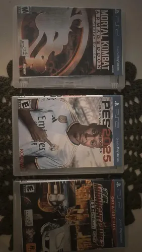 Playstation 2 + 20 jogos + 2 controles + memoricard 