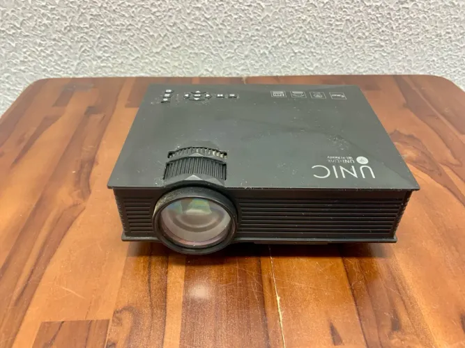 Projetor para parede  UNIC-LINK Wi-Fi Ready