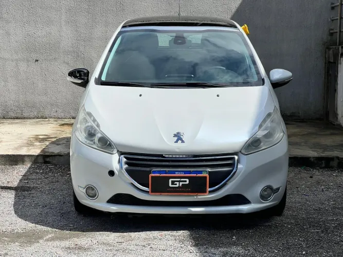 Peugeot 208 Griffe 1.6 Flex 16V 5P Aut. 2015