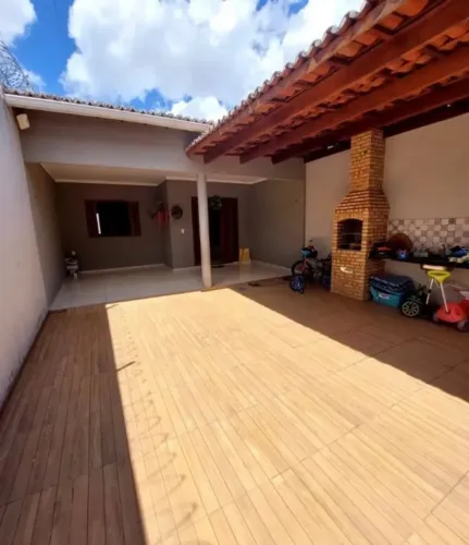 K| CASA NO SÃO CRISTÓVÃO