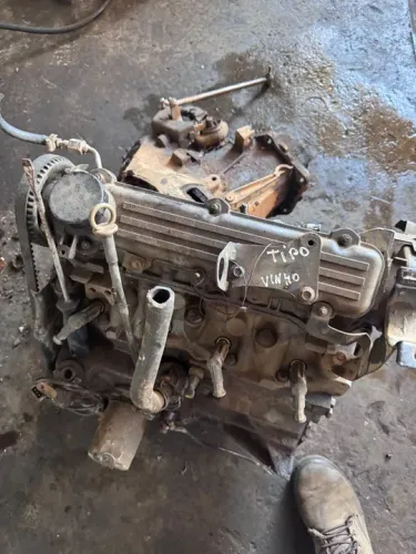 Motor Fiat tipo 1.6 mpi 4 bicos motor parcial