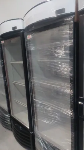 CERVEJEIRA PROFISSIONAL EXPOSITORA E FECHADAS 
