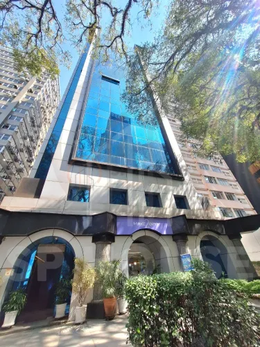 Sala comercial a venda Jardins, 10 salas, 7 vagas, 200m²,