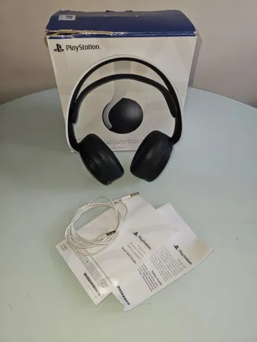 Fone de Ouvido Over-Ear Gamer Com Fio PlayStation Pulse 3D Branco e Preto