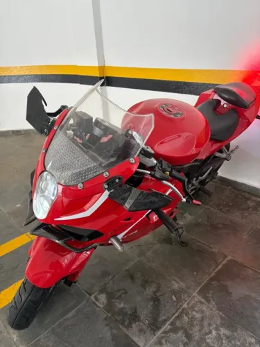 Kasinski Comet GT250R - Vende ou Troca