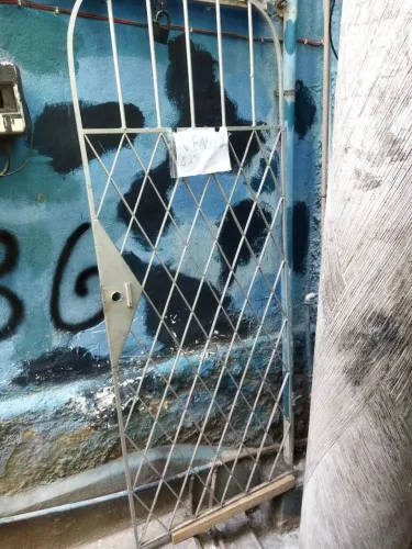 Portão de grade