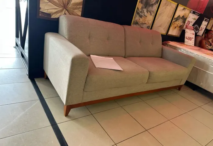 Sofá 3 Lugares Moderno