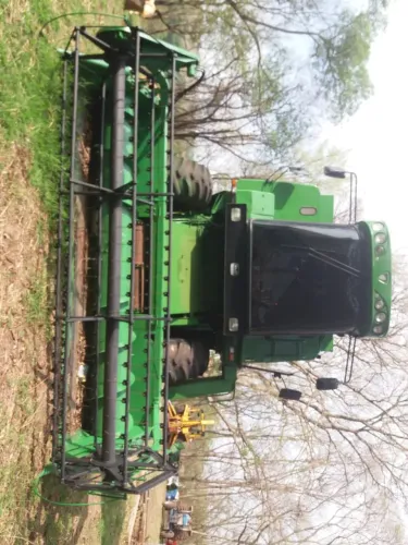 Colheitadeira John Deere