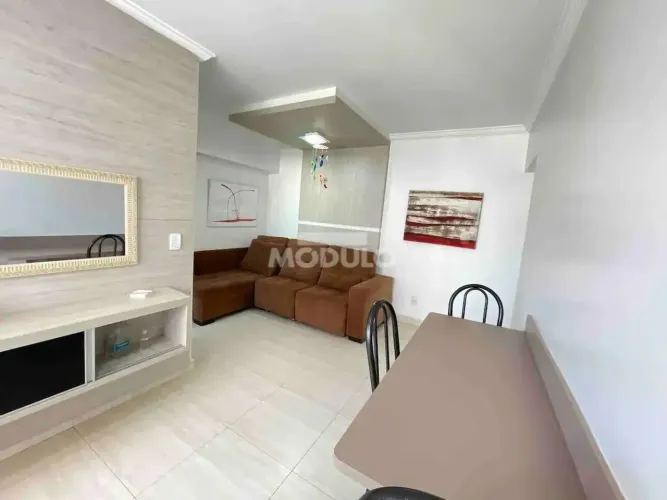 Apartamento para locação mobiliado no Bairro Daniel Fonseca com 2 quartos