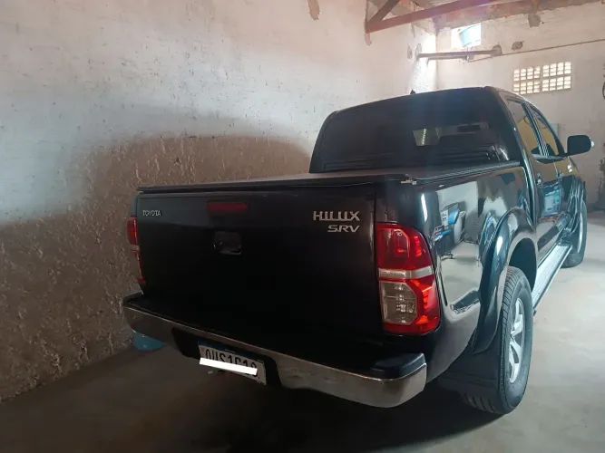 Toyota Hilux CD SRV D4-d 4X4 3.0 TDI Diesel AUT 2013
