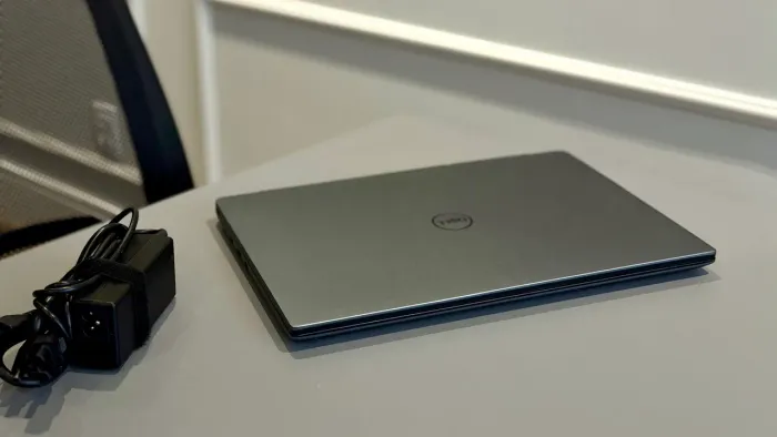 Dell Vostro i5 / 16gb / 1T / nVidea 2Gb