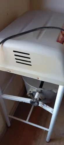 Máquina de fazer massa para salgados a gaz e elétrica