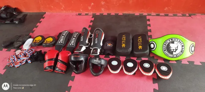 Equipamento completo para CT de luta