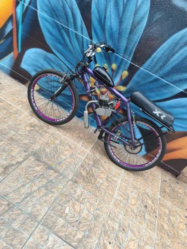 Bicicleta motorizada 80 cc único dono