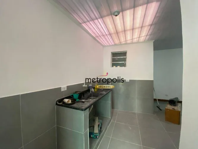 Casa com 2 dormitórios para alugar, 70 m² por R$ 2.337,50/mês - São José - São Caetano do 