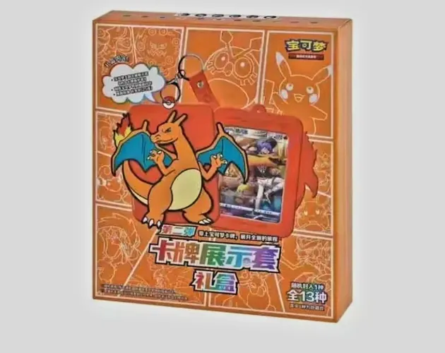Box Pokémon Charizard Display Collection Lacrada