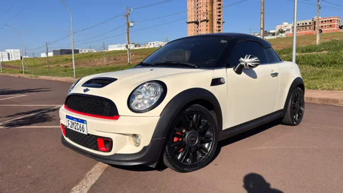 Mini Cooper Coupe S 1.6 Aut. 2013