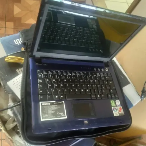 Notebook para retirada de peça