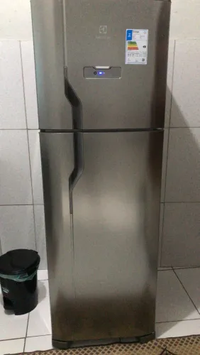 Vendo Geladeira seminova