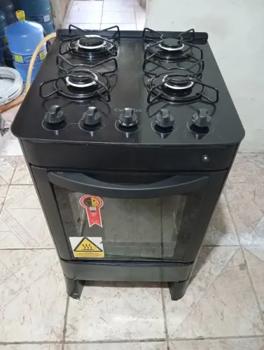 FOGÃO ESMALTEC 4 BOCAS MESA DE VIDRO (MANUAL) ACEITO CARTÃO DOU GARANTIA FAÇO A ENTREGA 