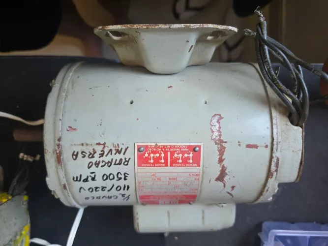 Motor Elétrico 1,5 cv 2 Polos 3500 rpm Alta Rotação 110/220v Monofásico