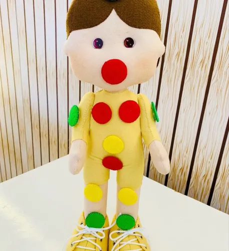 Boneco educativo, semáforo do toque 