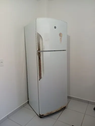 GELADEIRA USADA