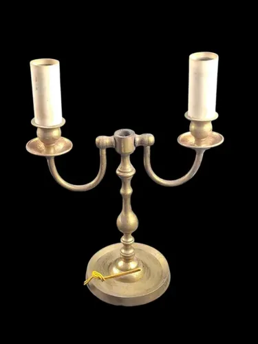 Antigo Candelabros duas luzes Base circular Metal dourado adaptado para luminária*