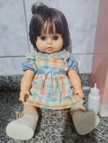 Boneca anos 90 para colecionadores