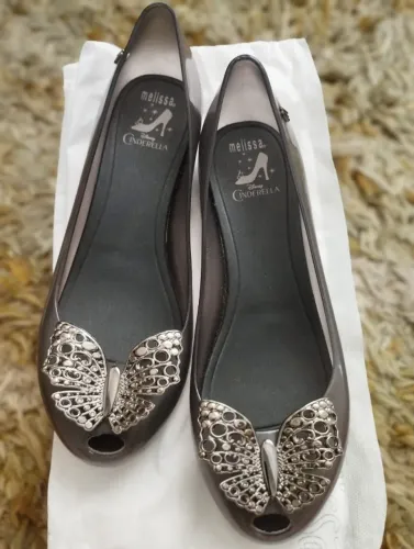 Melissa Cinderela Original nº 37
