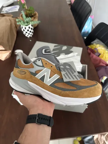New balance 990 V6