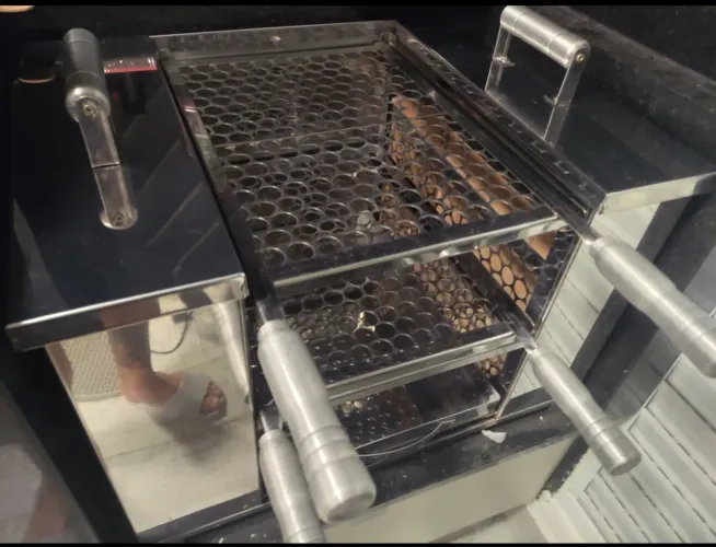 Churrasqueira ecológica inox usada 1vez, varanda apartamento não faz fumaça