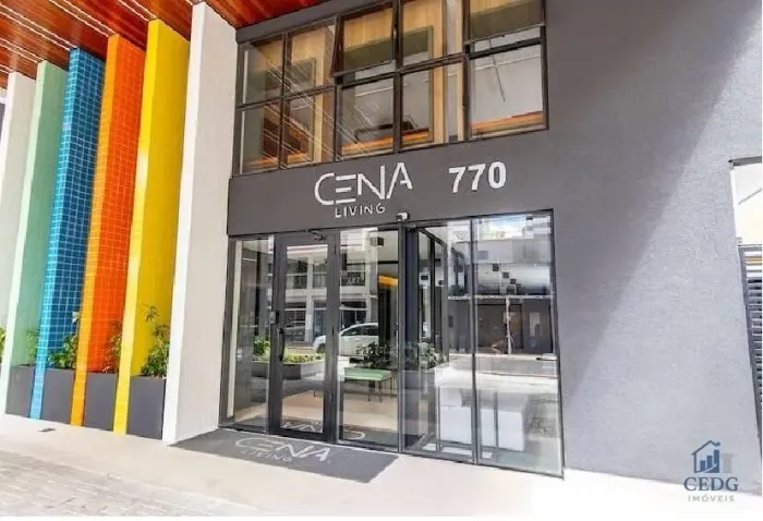 Studio de 21,6 m² mobiliado e planejado no Centro de Curitiba