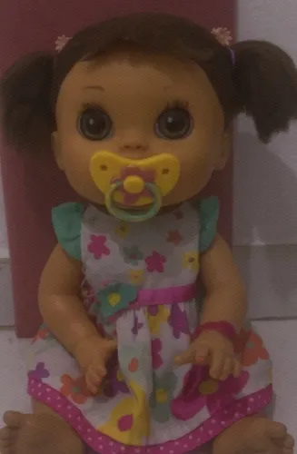 Baby alive comer e brincar