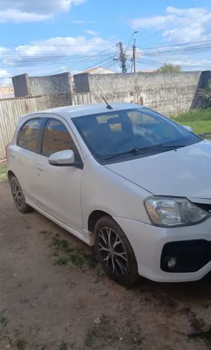 Toyota Etios Platinum 1.5 Flex 16V 4P Aut. 2017
