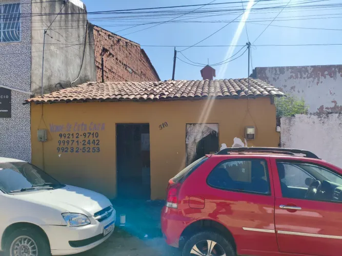 (Negociável) Terreno 6x30 (180 m²) próximo à Av. Washington Soares - Excelente localização
