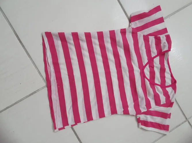 Camiseta nunca Usada tamanho Pequeno
