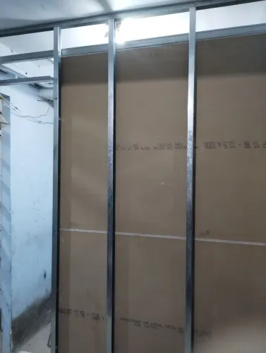 Trabalho com pedreiro de acabamento em geral 