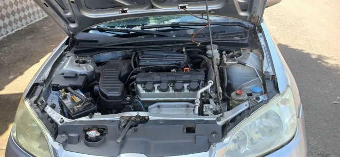 Honda Civic Sedan LX 1.7 16V 115cv Mec. 4P 2005