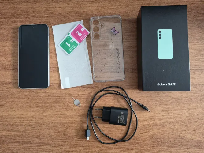 S24 FE 256Gb