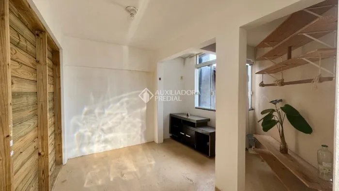 Apartamento 1 dormitório 45m2 privativos 1 vaga de garagem no bairro Rio Tavares