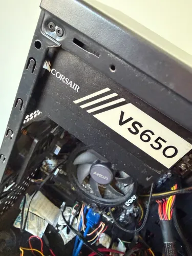 Fonte Corsair VS650, 650W, 80 Plus White