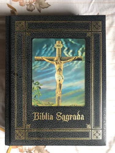 bíblia sagrada - nova edição papal de luxo