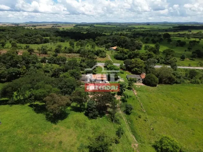 Chácara 3,6 Alqueires (17,42 hectares) Cezarina - GO