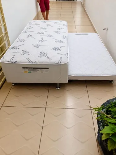 Cama auxiliar semi nova - Frete incluso
