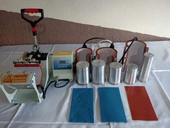 Prensa Térmica para Sublimação de Canecas 120 mm - Cor Preta.