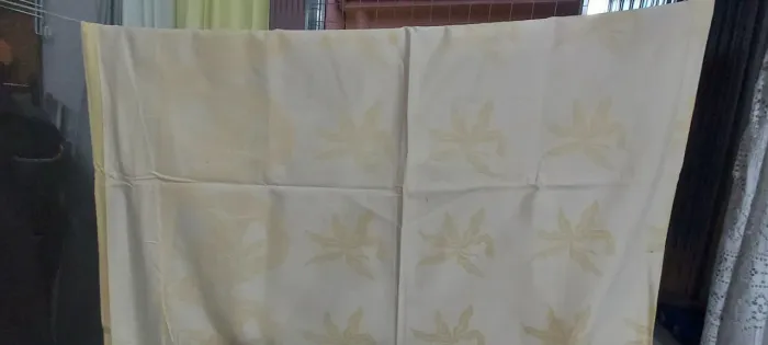 Toalha de mesa com 6 guardanapos de pano