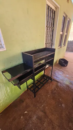 Churrasqueira para espetinho
